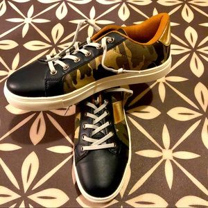 Camoflauge sneakers